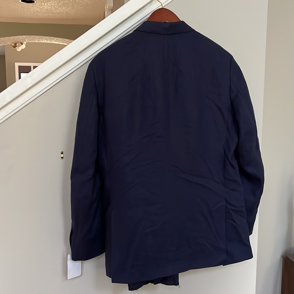 HOST PICK.Ralph Lauren Classic Fit Fine Tailoring 100% Linen Suit and Pants Set. - Picture 9 of 17